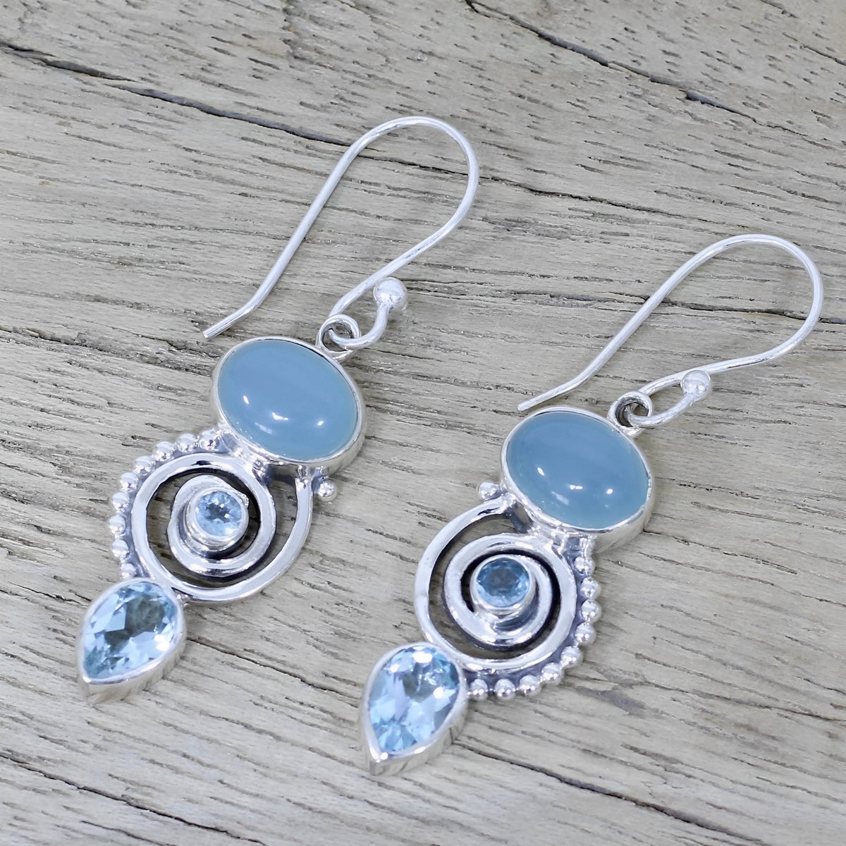 Lunaria – Vintage Earrings Featuring Moonstone