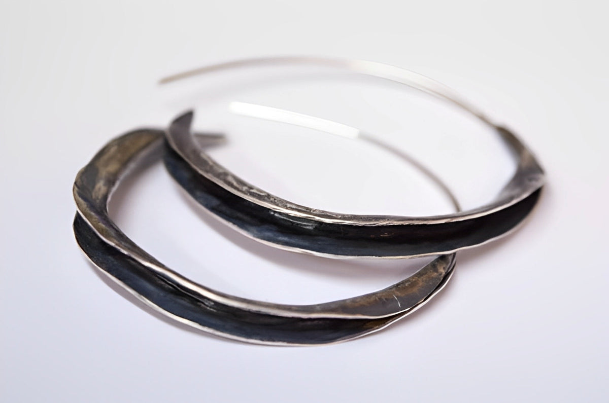 Lina – Eye-catching Earrings Large Circle