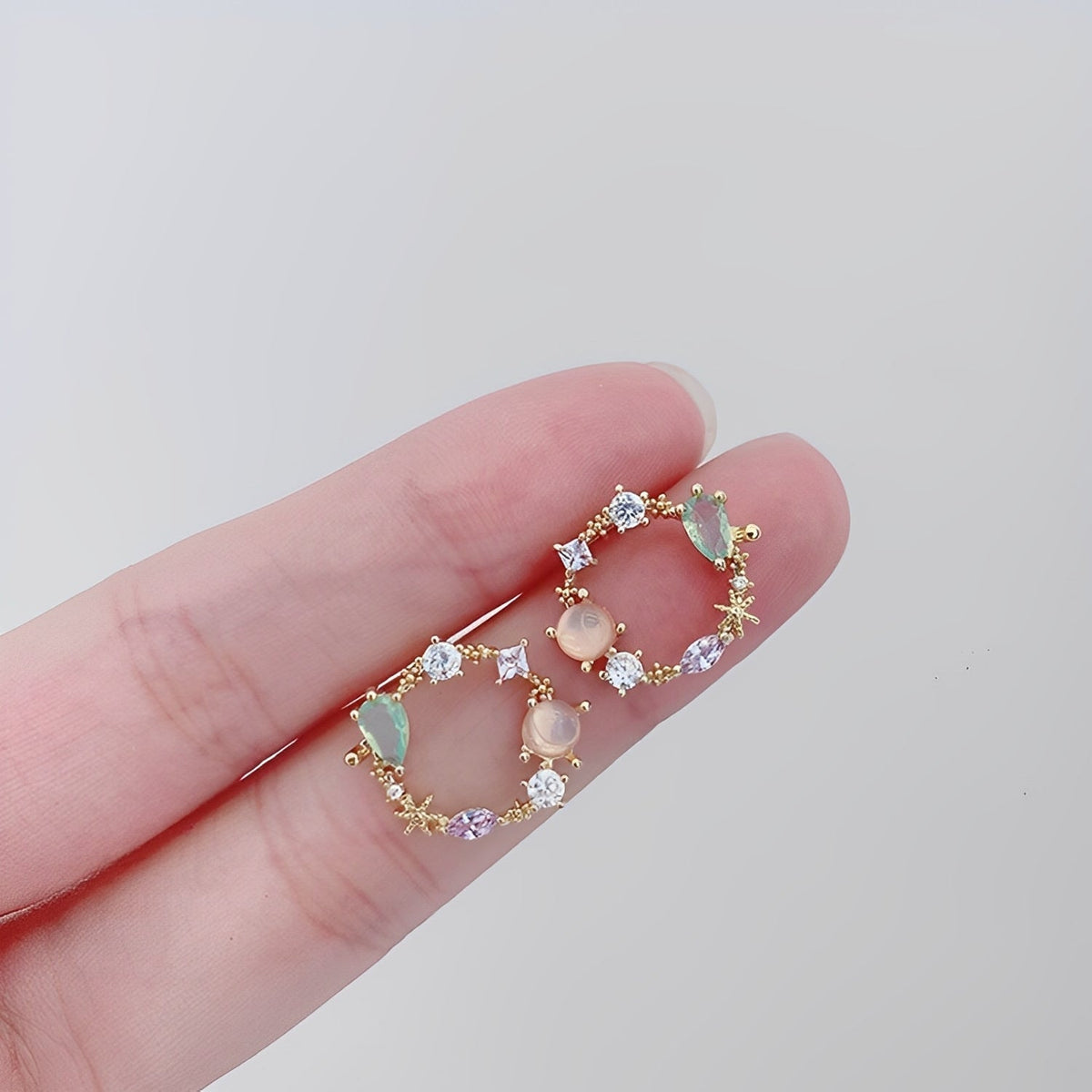 Florina – Flower Earrings crafted from Crystal and Rose Gold