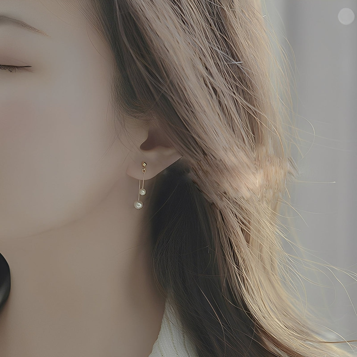Alice – Earrings with pendant and pearls