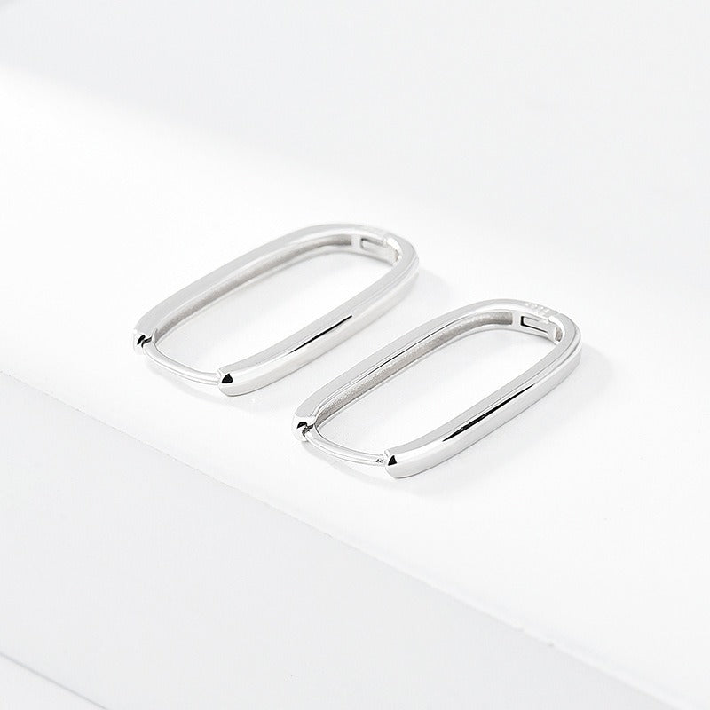 Laura – Square Retro Huggie Hoops