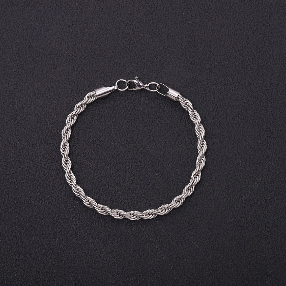 Mila – Twisted Bracelet in Durable Metal