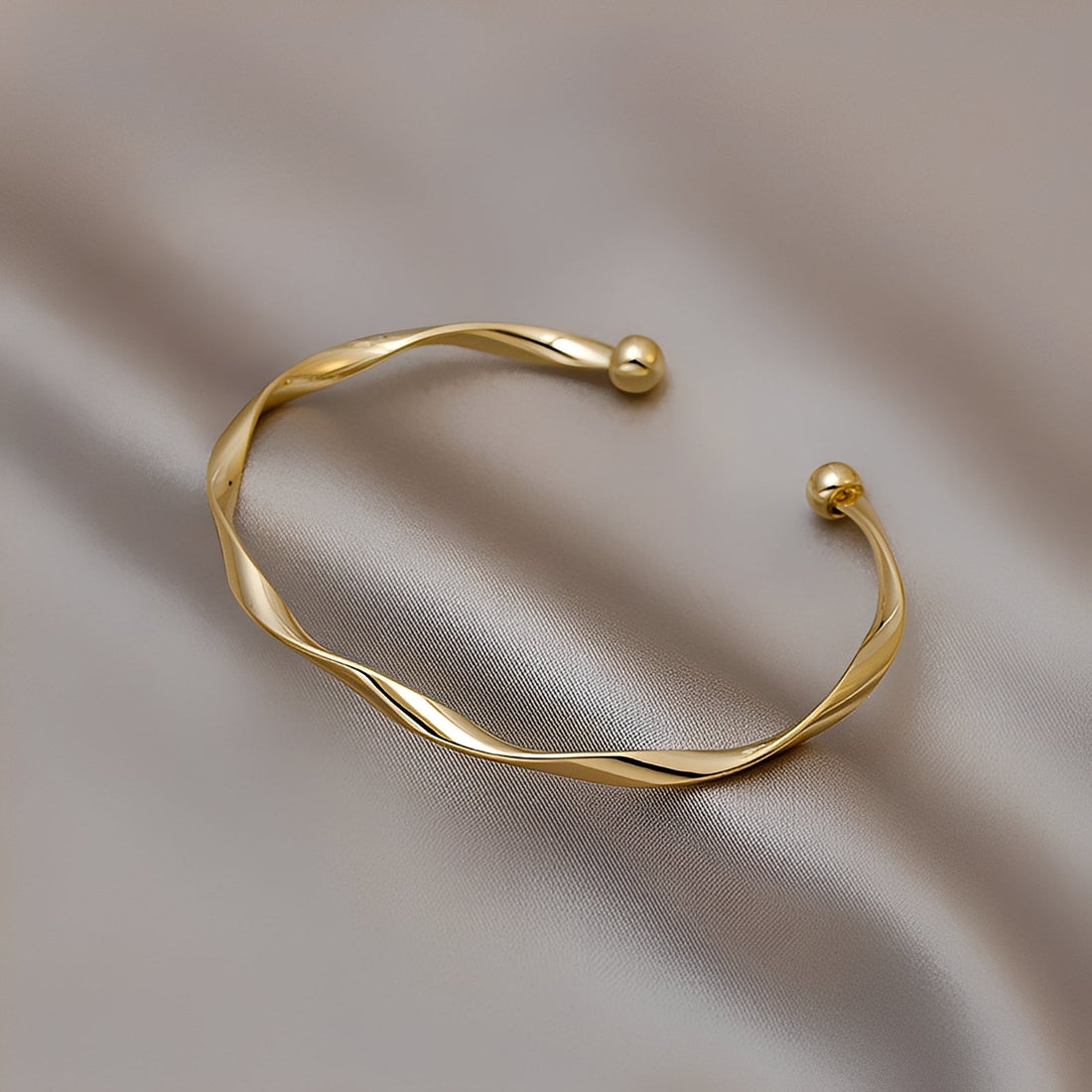 Lara – Bracelet Elegance Gold