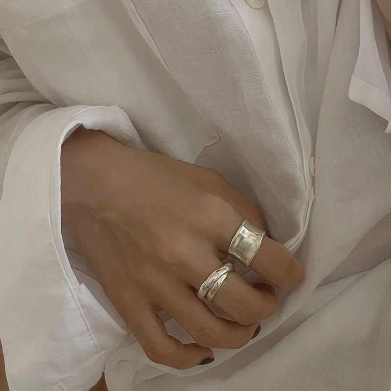 Louna – Bohemian rings in gold and silver with unique shapes