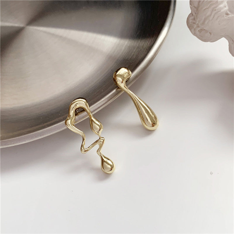 Wilma – Asymmetrical Abstract Earrings