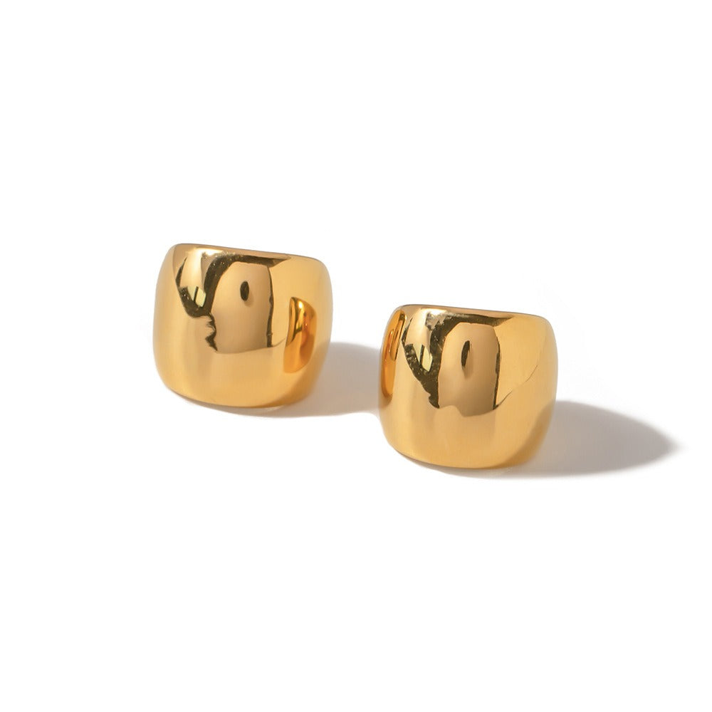 Isla – Large Gold Ear Cuff