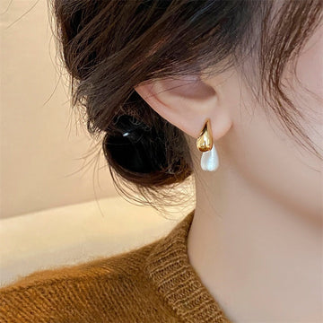 Alina – Dual-Tone Drop Earrings