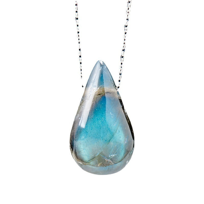 Clara – Lagoon Necklace in Labradorite