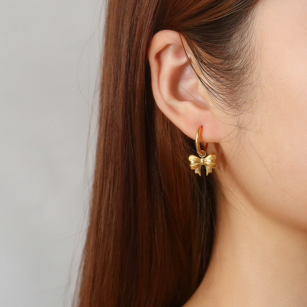 Carla – Bow Hoop Earrings Gold Plated