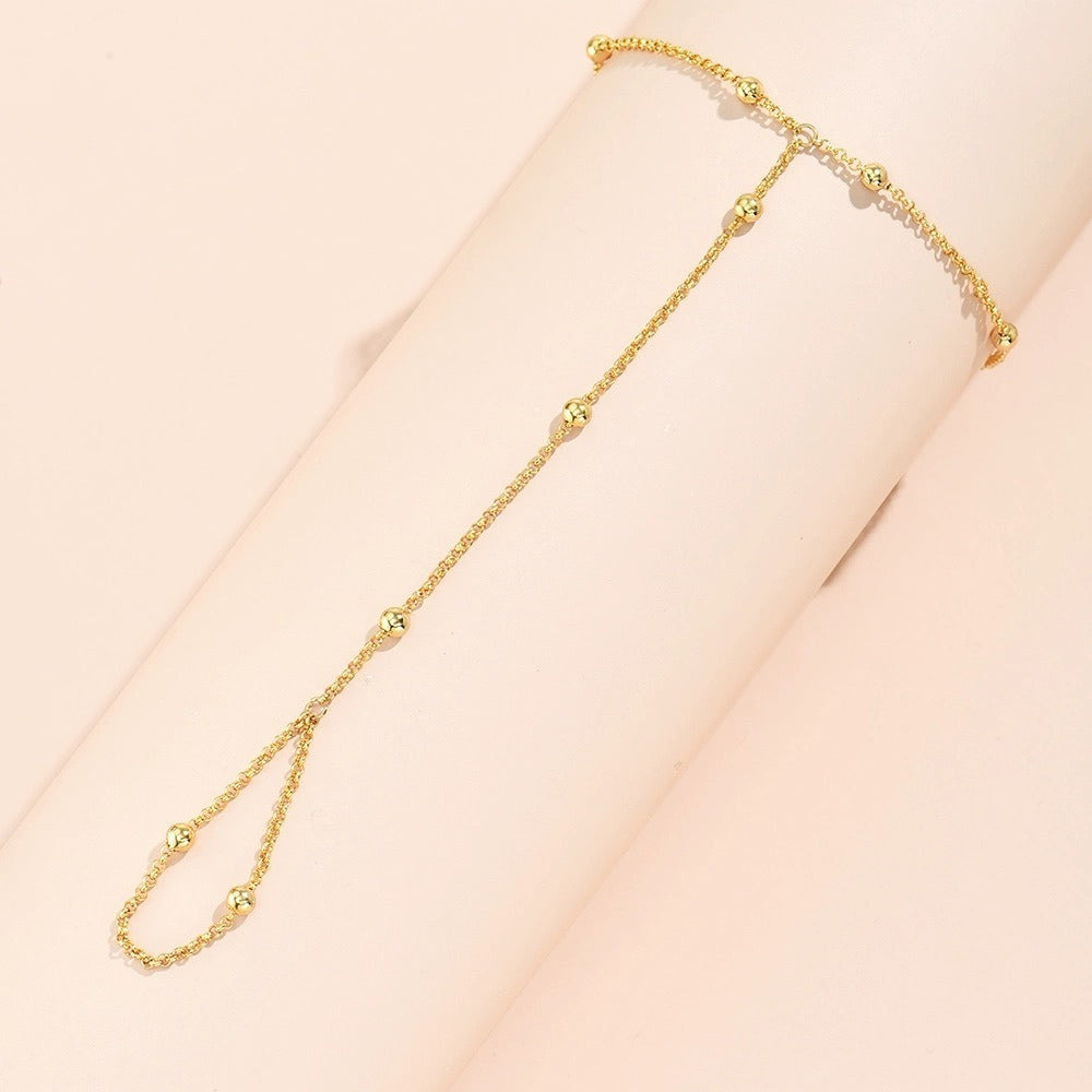 Lisa – Bracelet Chain Beads and Gloves