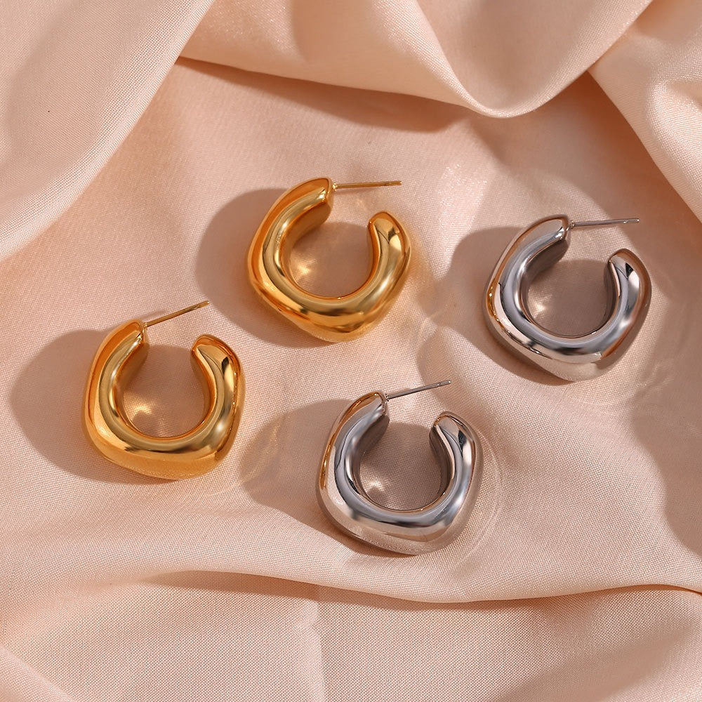 Amandine – Thick Hoops Crafted from Stainless Steel