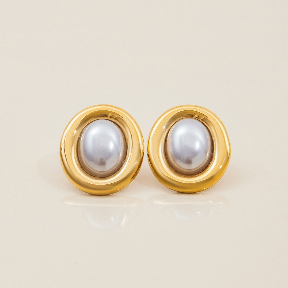 Colette – Vintage Pearl Earrings crafted from Stainless Steel