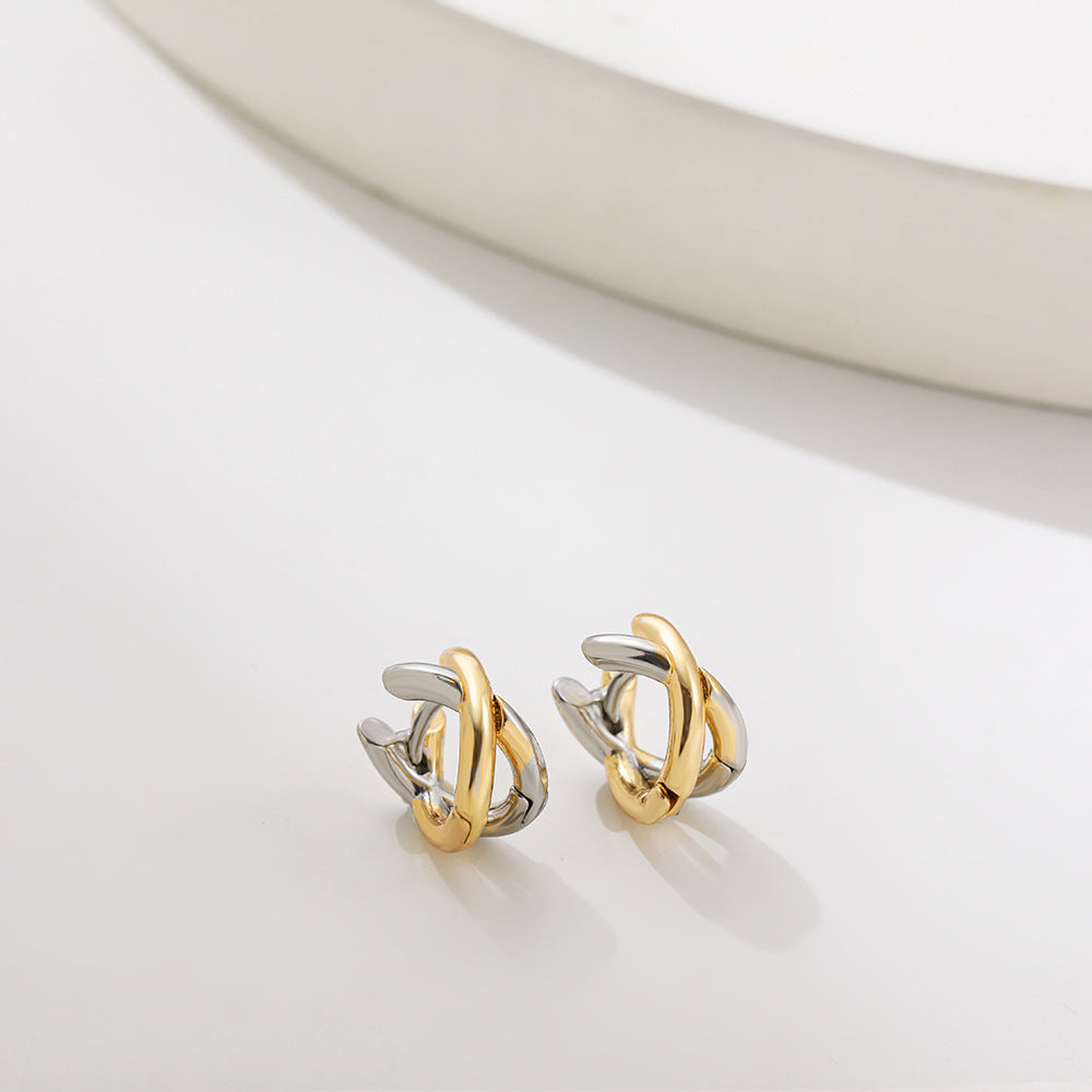 Nikka – Chic Twisted Hoops