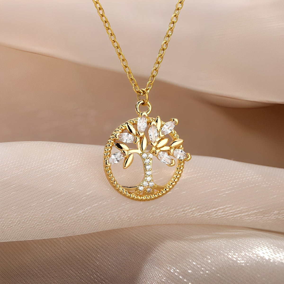 Toshi – Tree of Life chain crafted in gold with zirconia