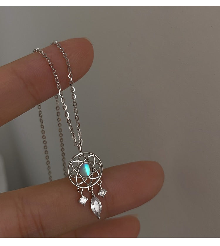 Arianne – Dreamcatcher Chain Elegance