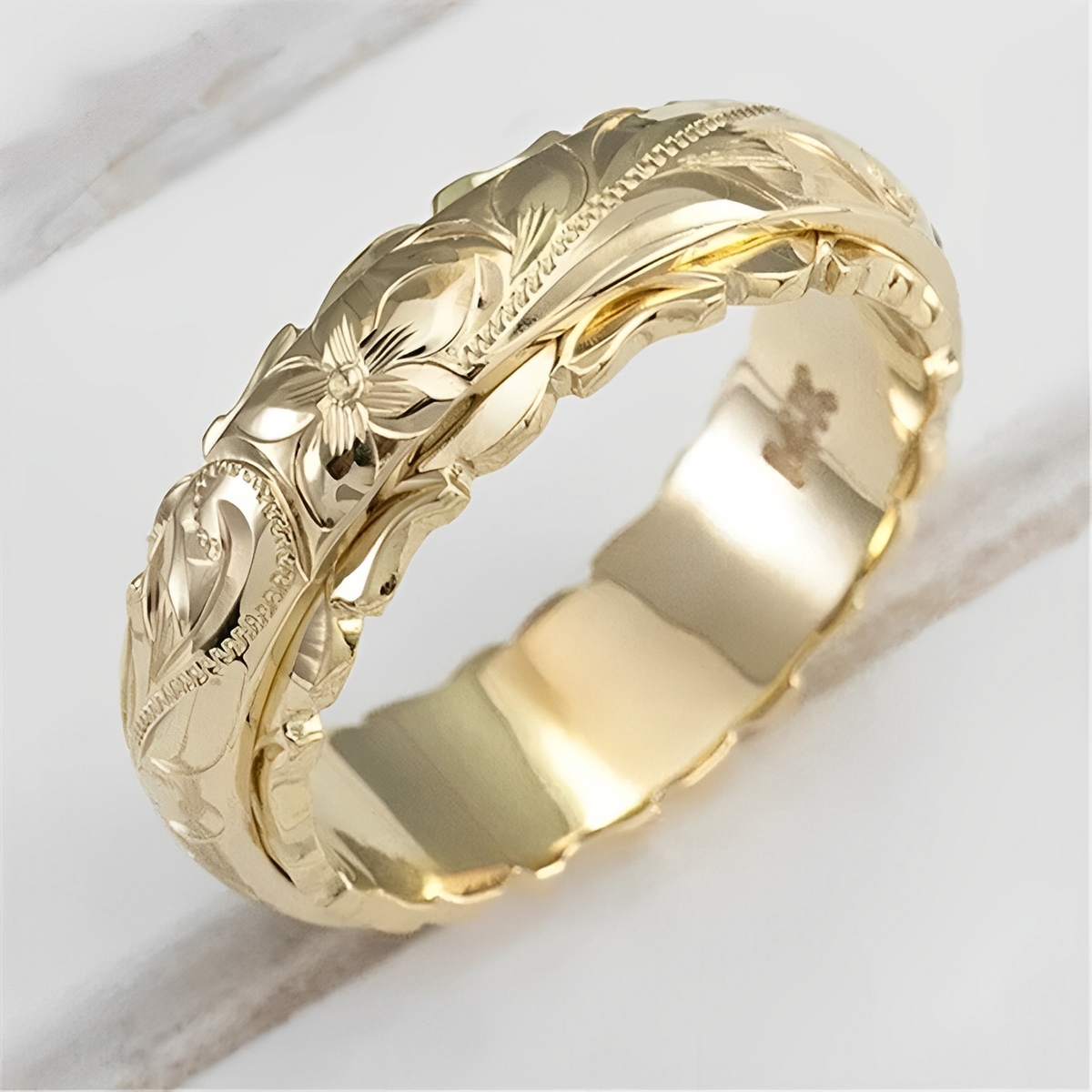 Floria – Ring Golden Vintage Flower