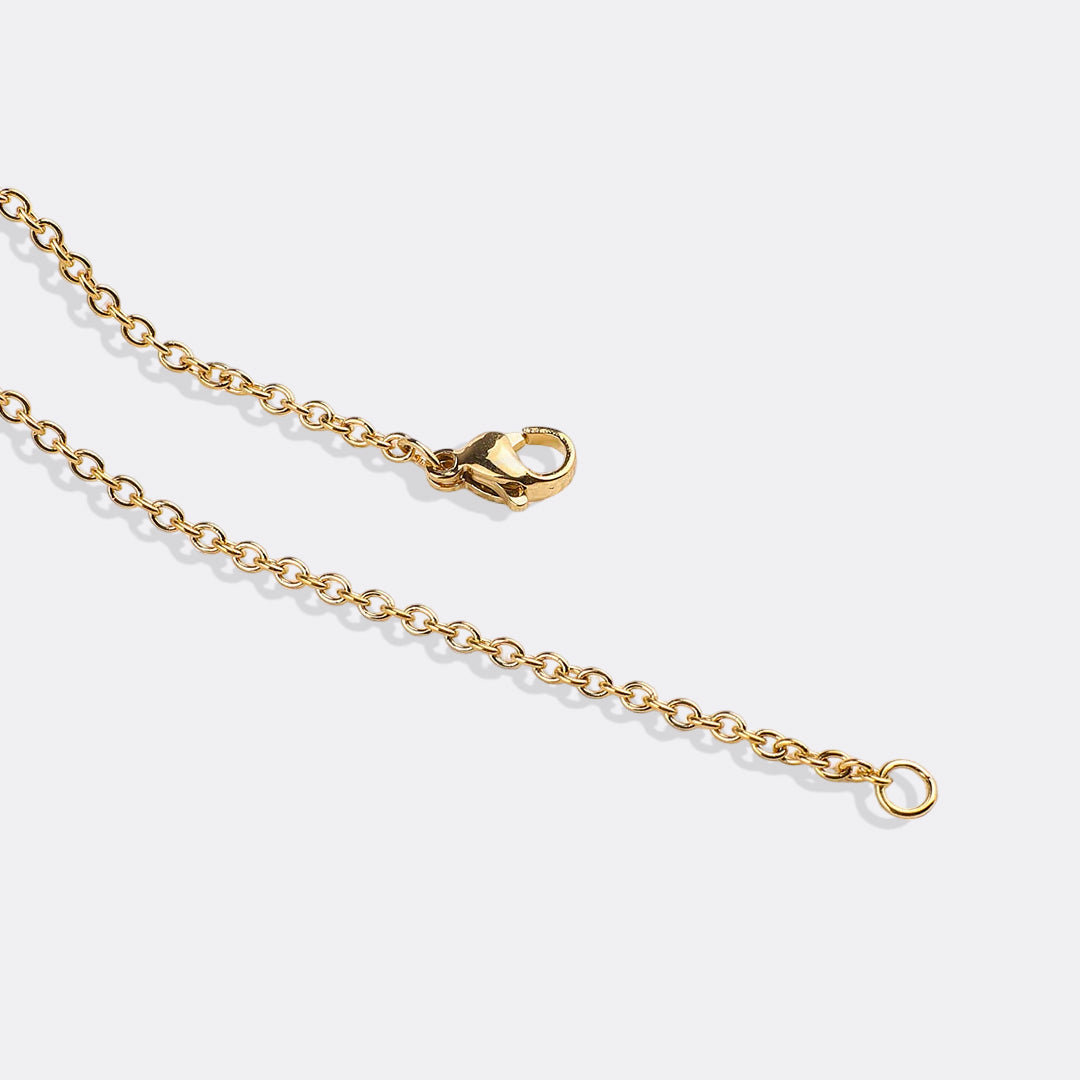 Inez – Necklace Initial Declarative