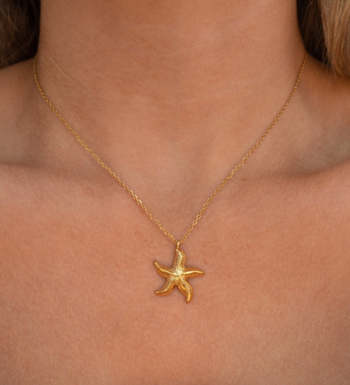 Necklace Featuring a Golden Starfish