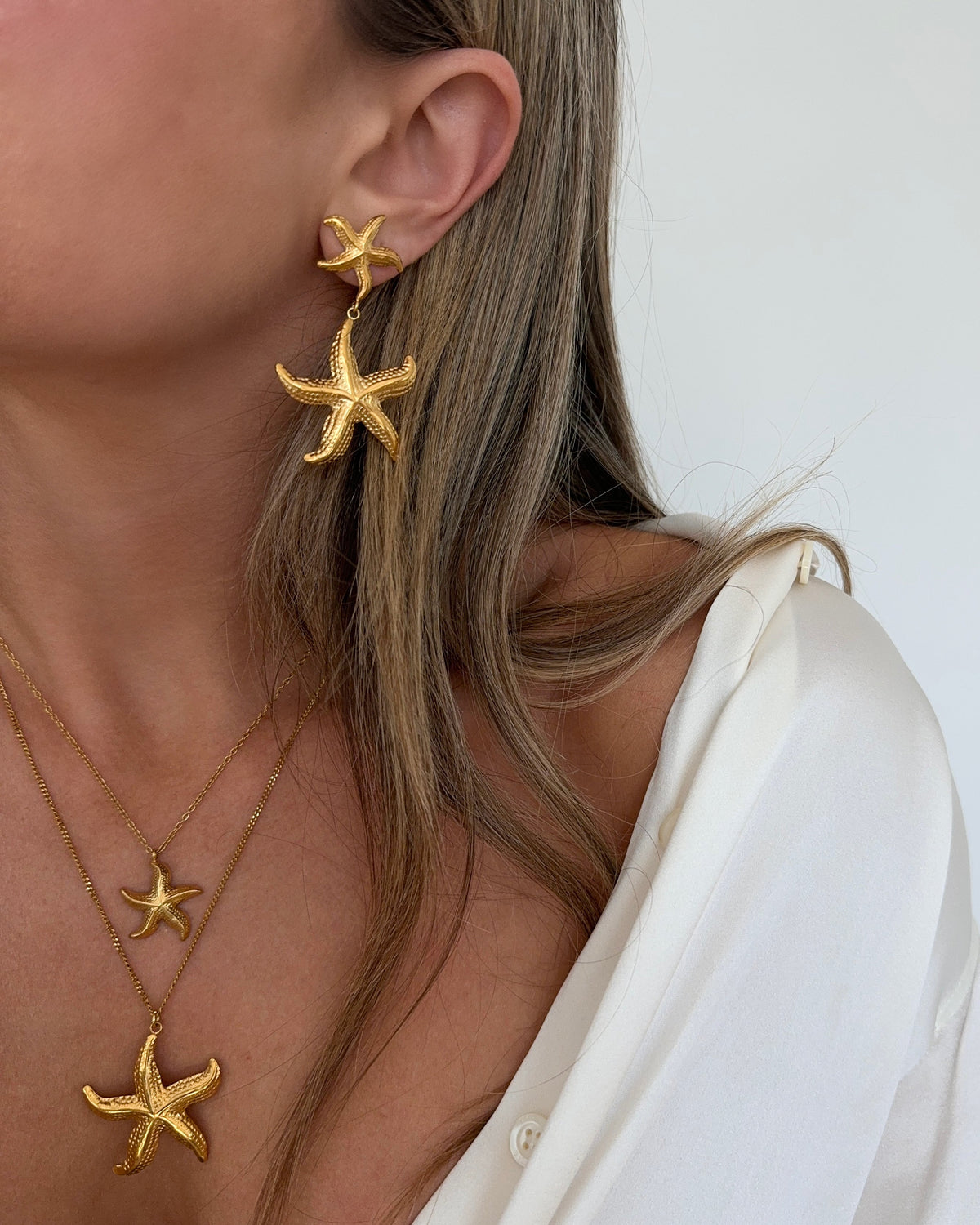 Necklace Featuring a Golden Starfish