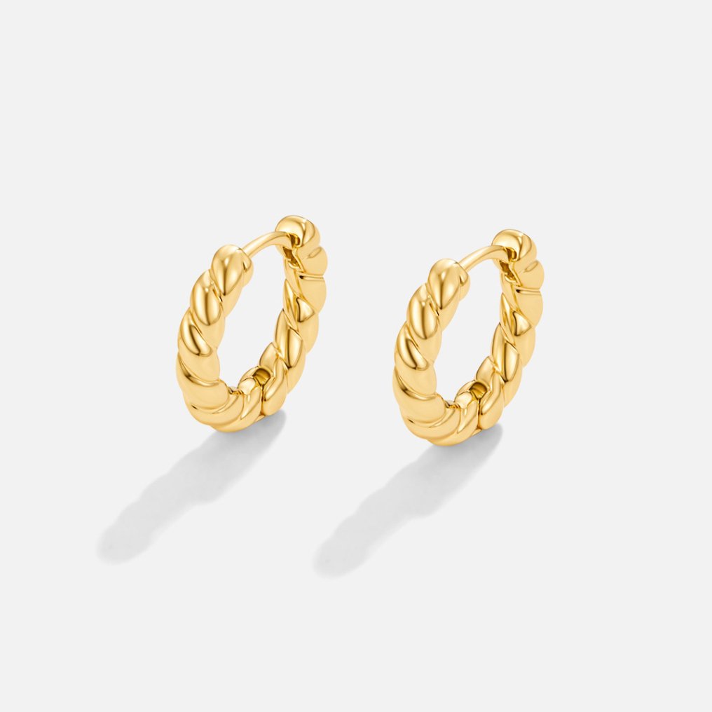 Orhyl – Golden Twisted Earrings