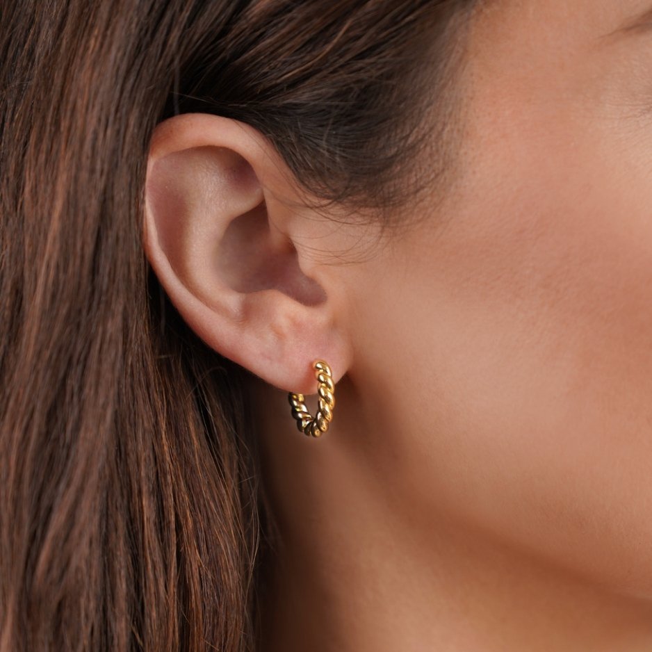 Orhyl – Golden Twisted Earrings