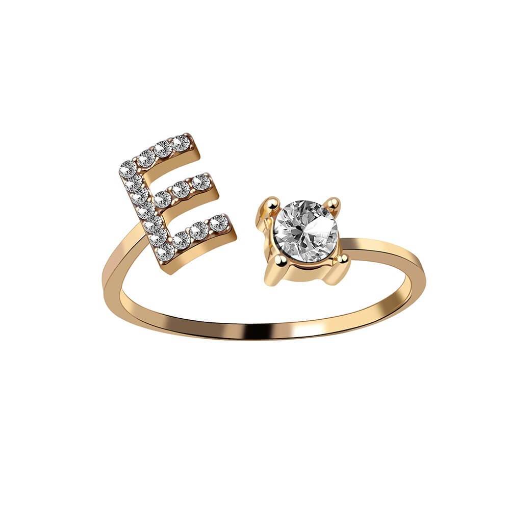Nyla – Initial Ring featuring Zirconia