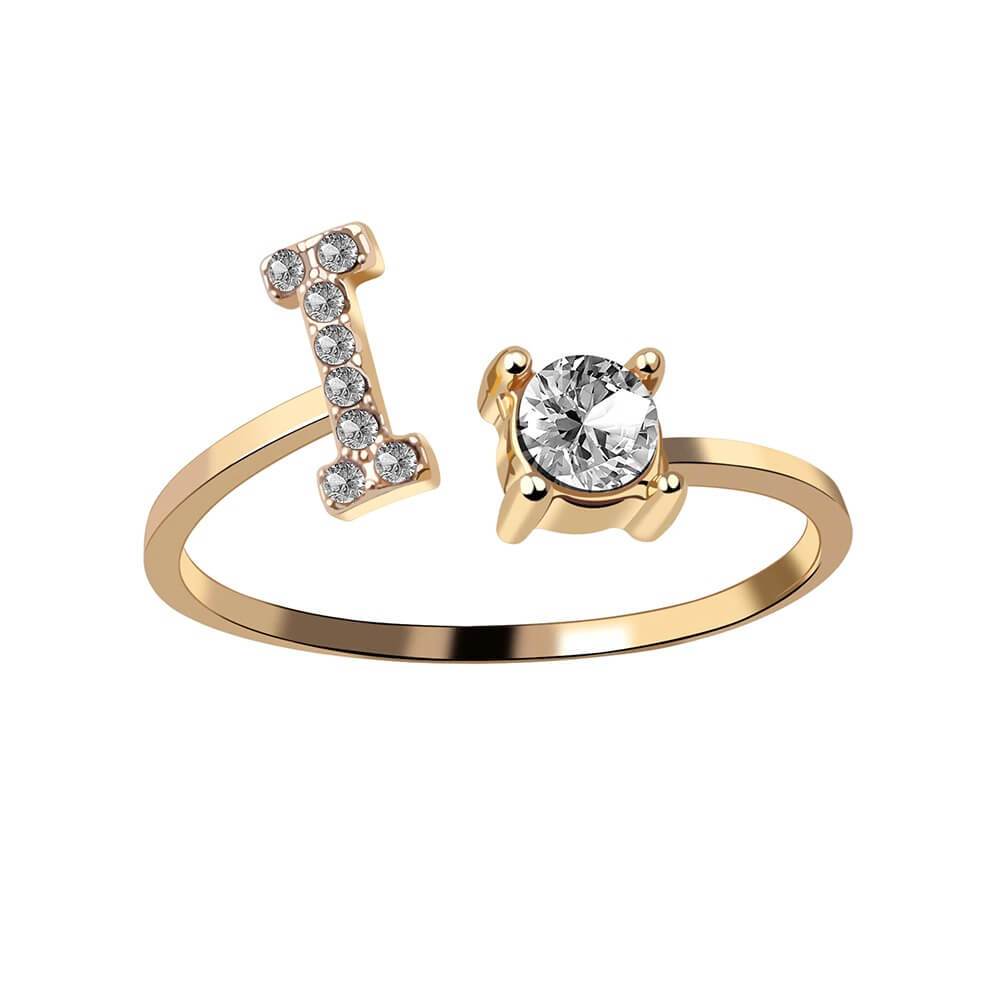 Nyla – Initial Ring featuring Zirconia