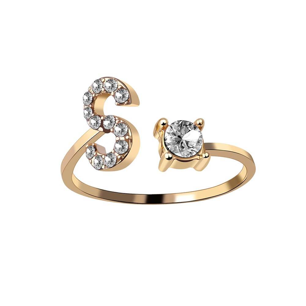Nyla – Initial Ring featuring Zirconia