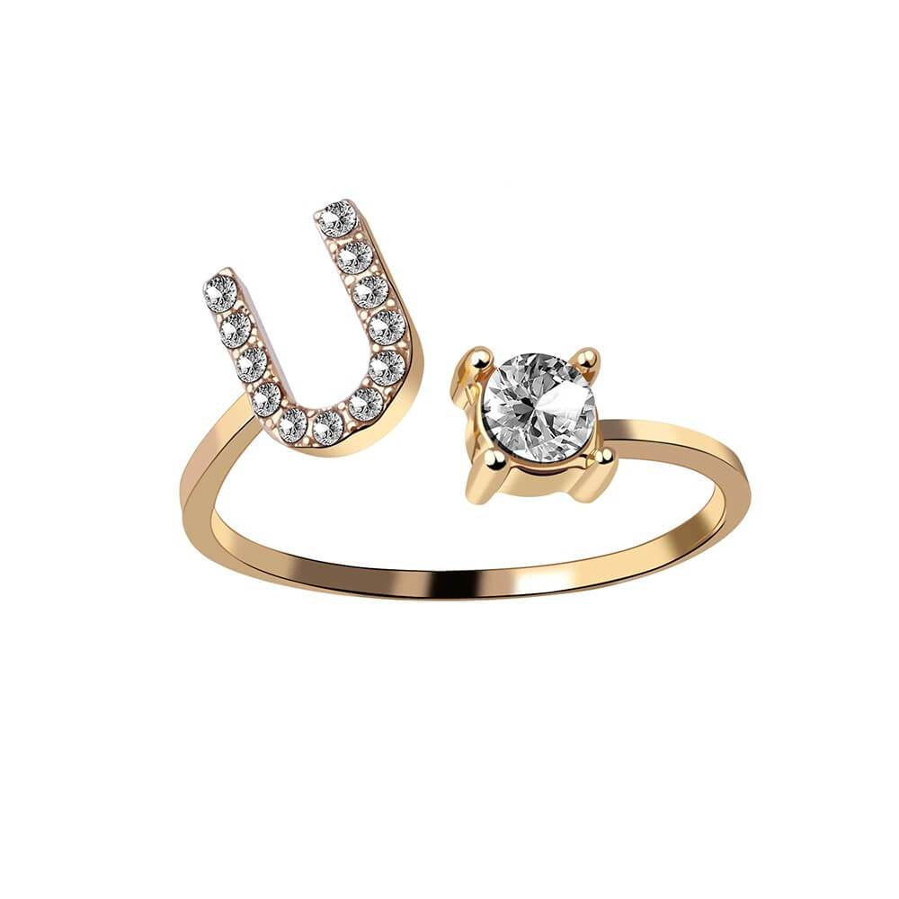 Nyla – Initial Ring featuring Zirconia