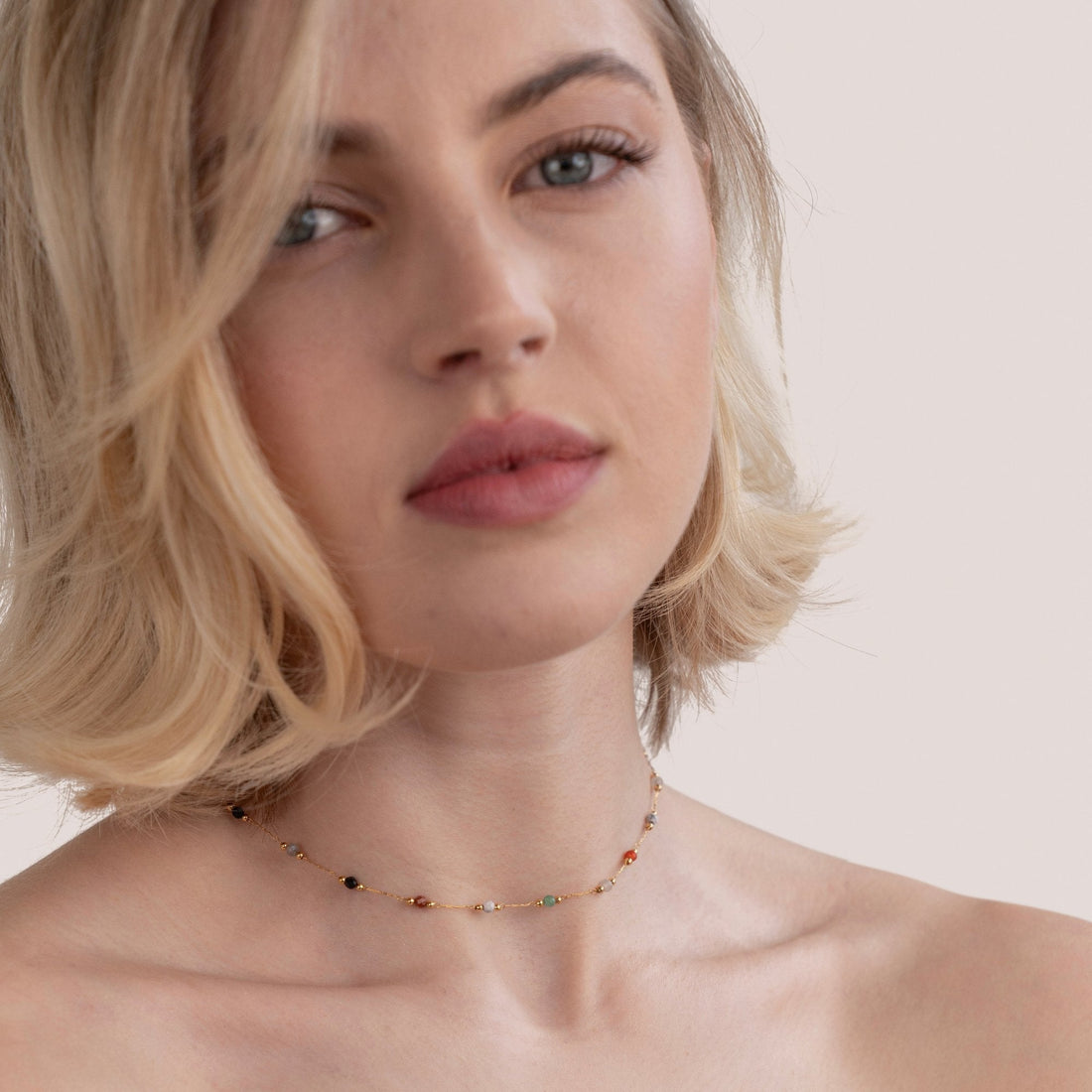 Lala - Necklace with Pearls and Gemstones