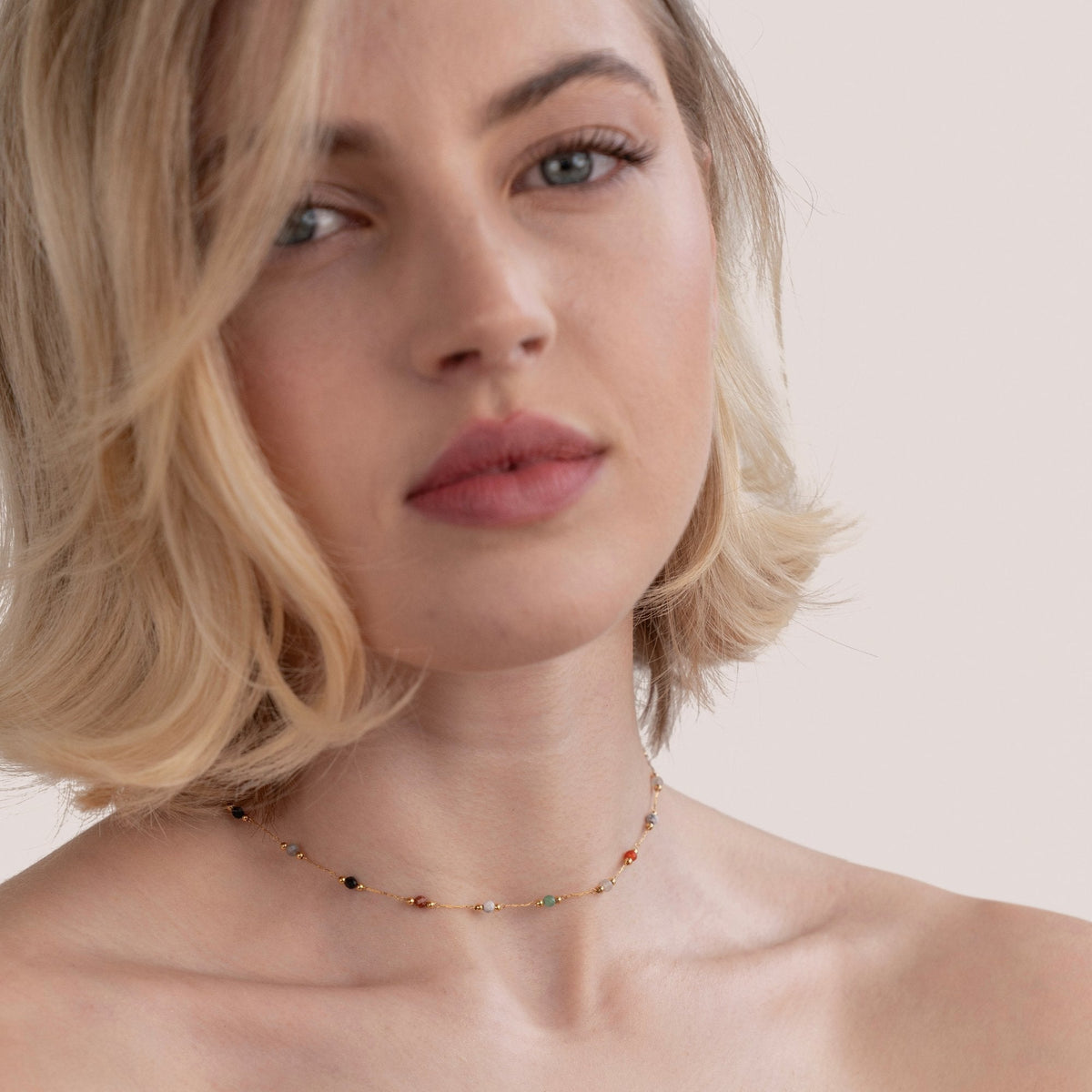 Lala - Necklace with Pearls and Gemstones