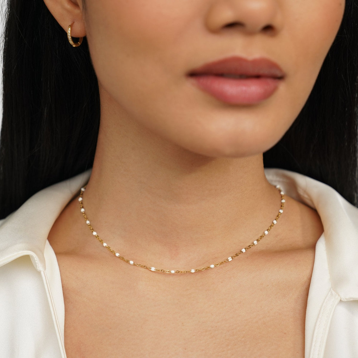 Mila – Necklace with White Pearls