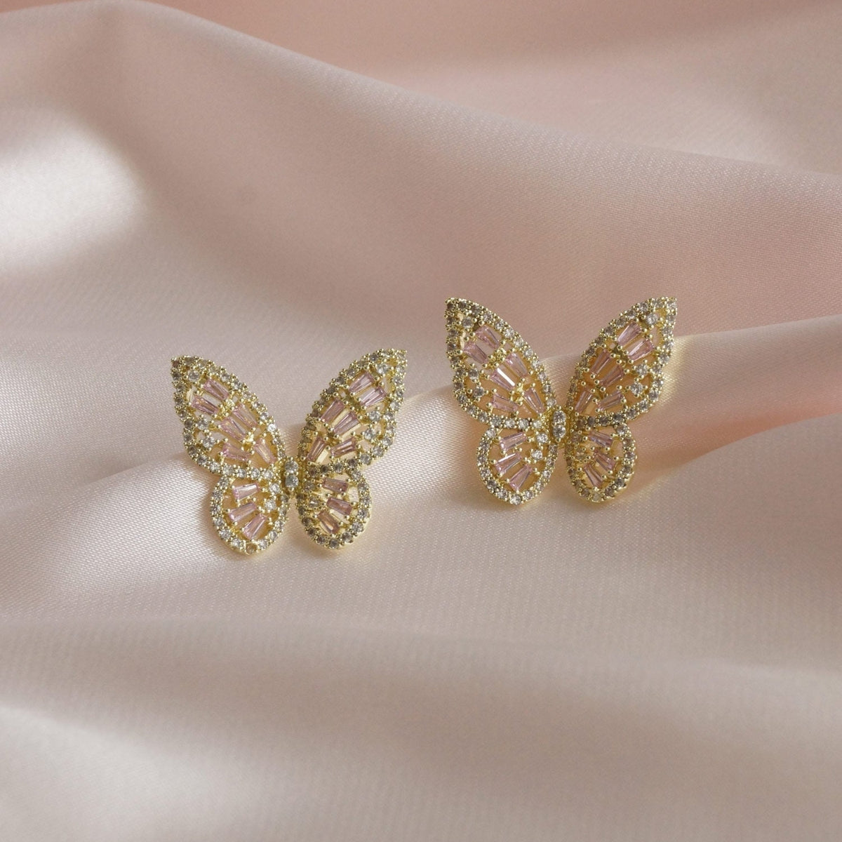 Niamh - Butterfly earrings