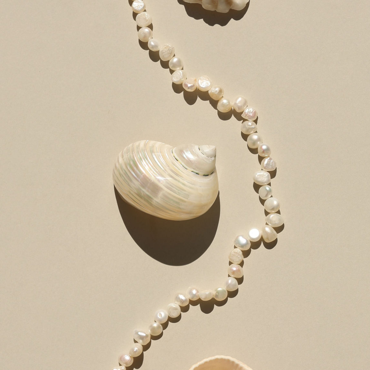 Kara – Necklace Featuring Small Freshwater Pearls