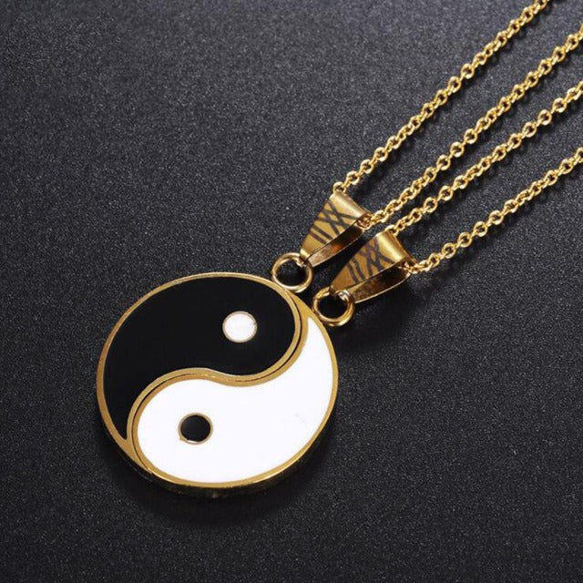 Tao – Divisible Yin Yang Pendant for Couples or Friends