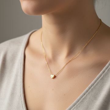 Amora – Heart Initials Necklace in Gold