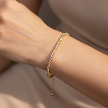 Cher – Elegant Zirconia Bracelet