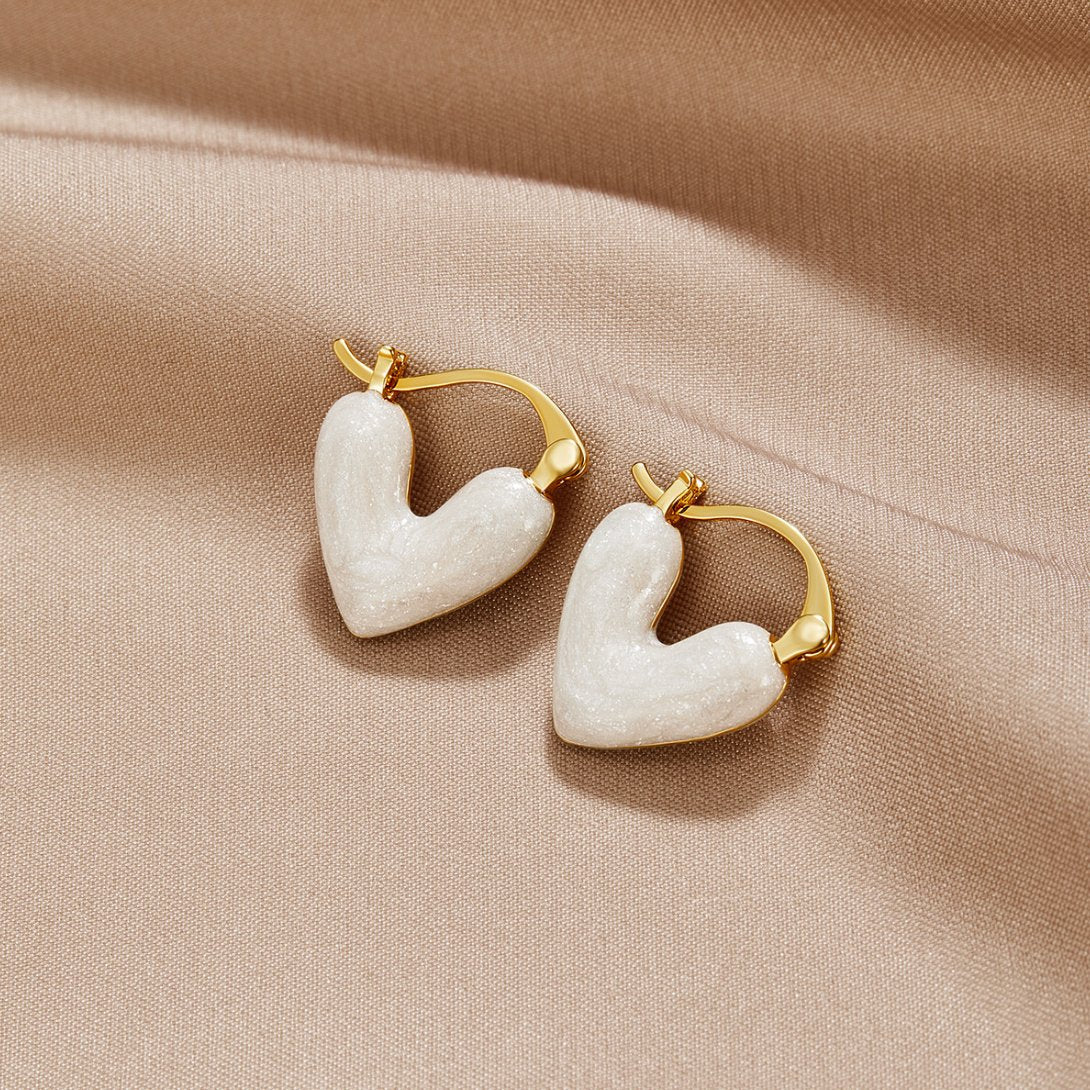 Aya – Heart Love Gold Earrings