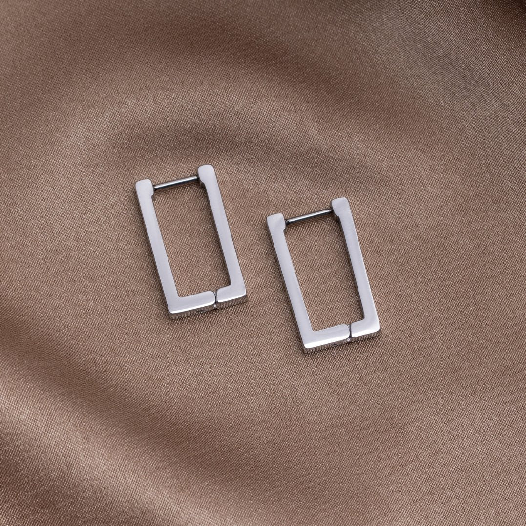 Theia - Rectangular silver hoops