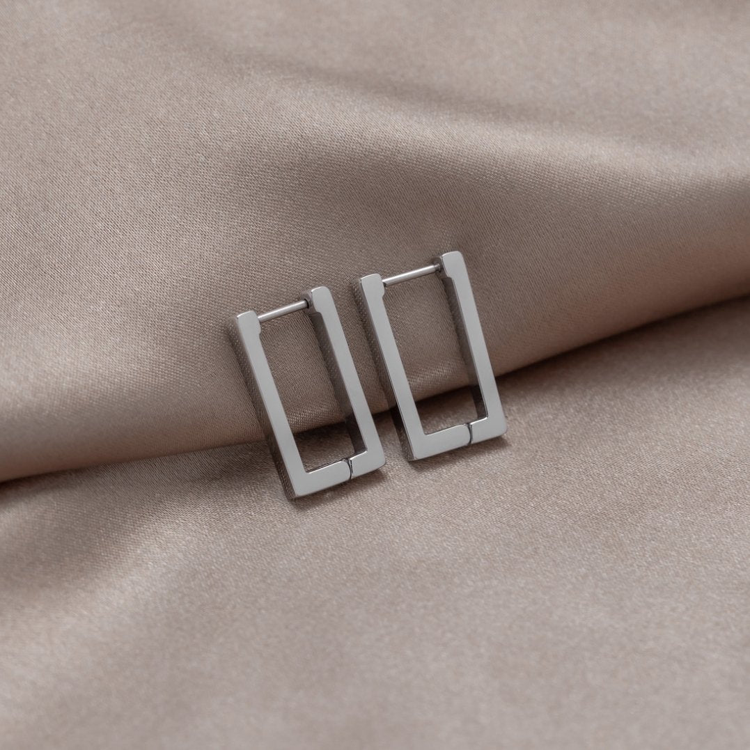 Theia - Rectangular silver hoops