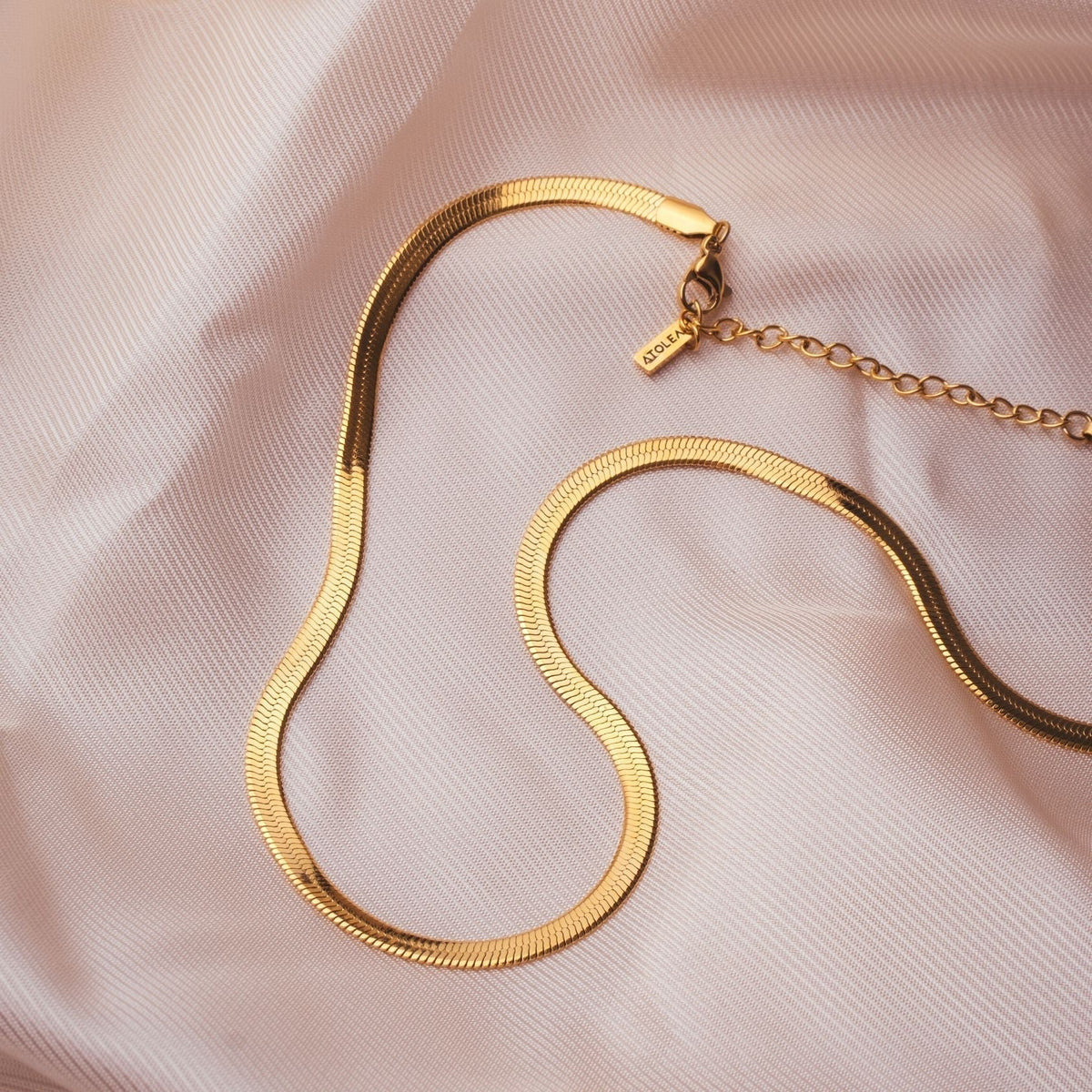 Kauai – Herringbone Necklace Waterproof