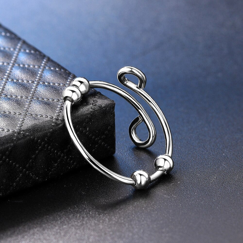 Serena – Ring Pearls against Fear